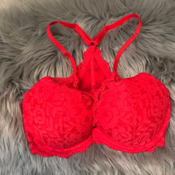 Victoria’s Secret Red Bra - Picture 2 of 3